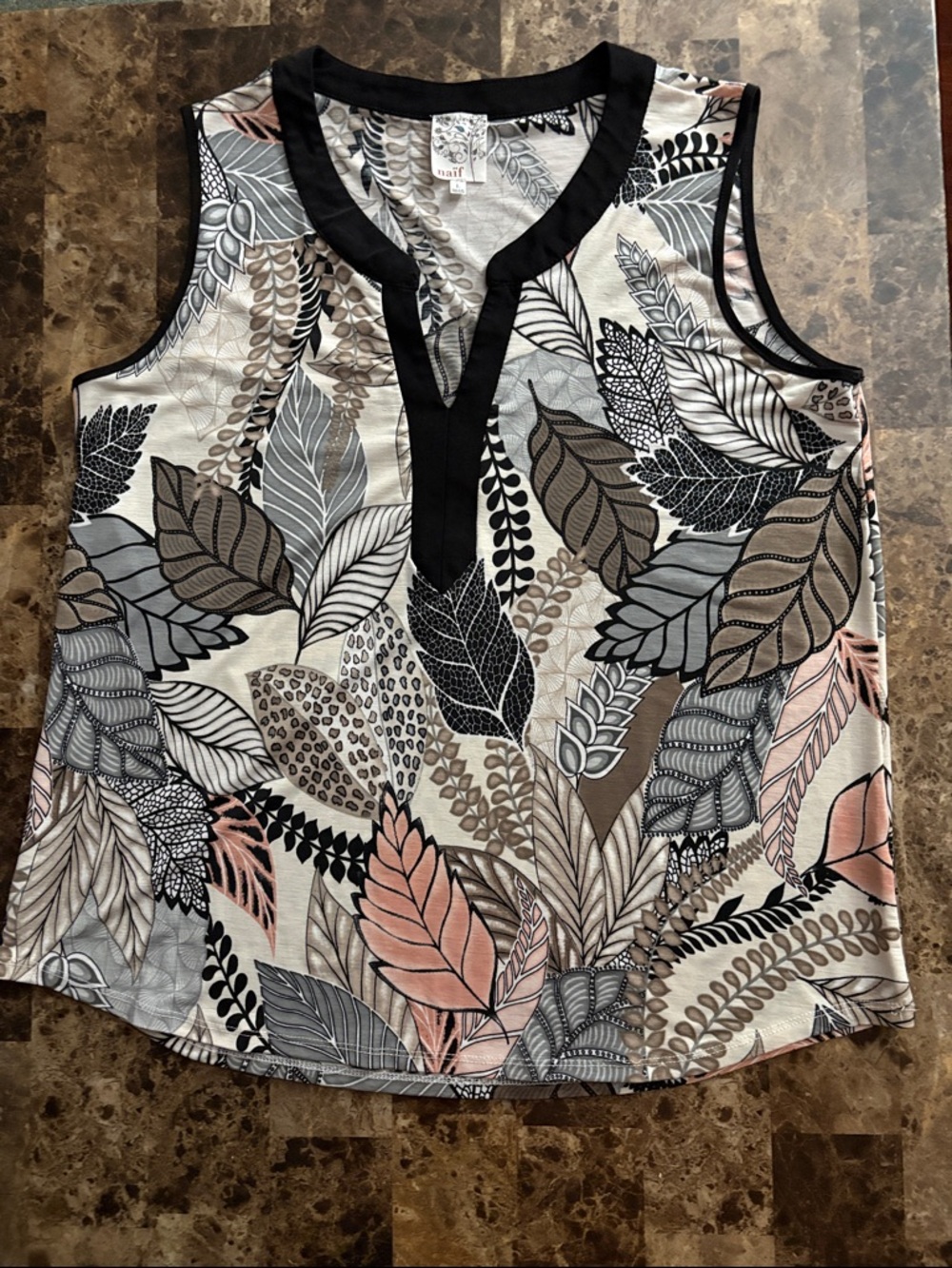 Naïf Sleeveless Leaf-Print V-Neck Blouse size Large. Black, Gray & Blush